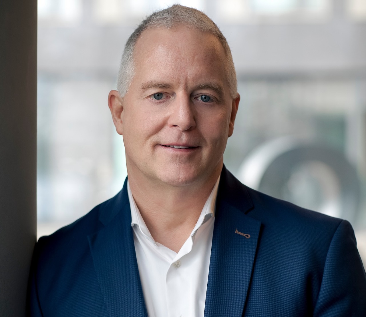 Dr Jeffrey L Philpott